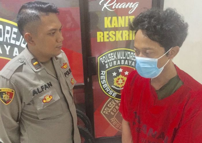 Kesepian Ditinggal Istri, Pria di Surabaya Ngaku Dapat Bisikan Gaib untuk Setubuhi Wanita Muda Kesepian Ditinggal Istri, Pria di Surabaya Ngaku Dapat Bisikan Gaib untuk Setubuhi Wanita Muda