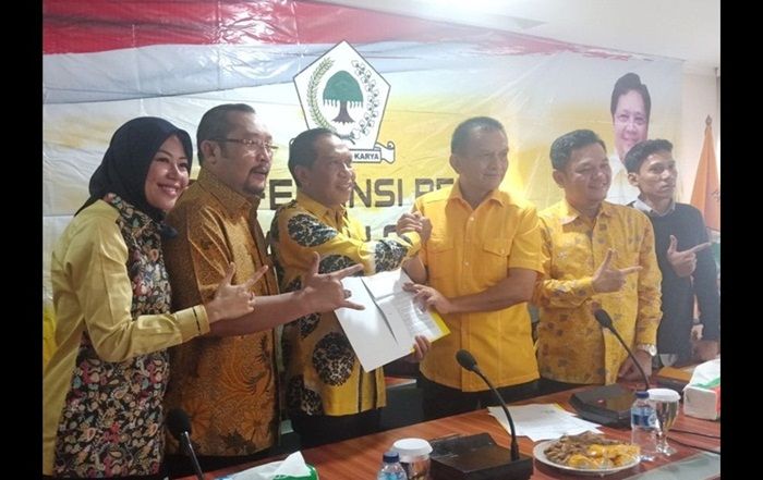 Zainudin Amali Jabat Plt Ketua Golkar Jatim Zainudin Amali Jabat Plt Ketua Golkar Jatim