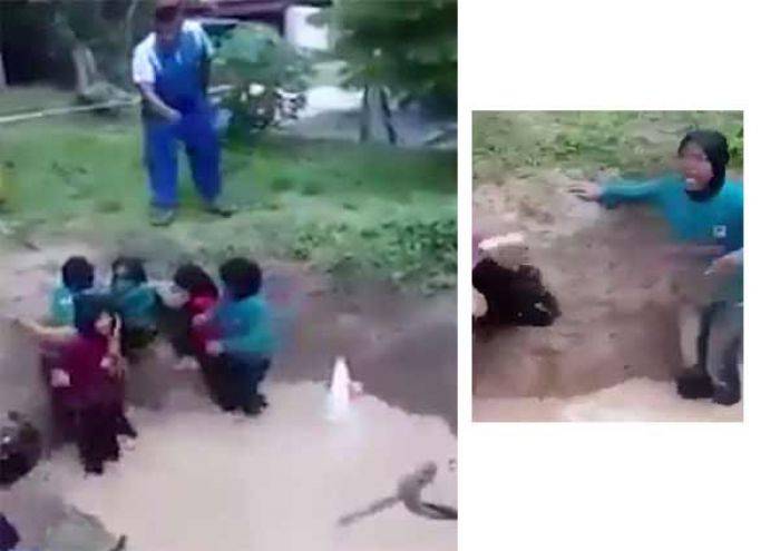Ya Alloh, Gunakan Ular untuk Bangun Karakter Siswa Ya Alloh, Gunakan Ular untuk Bangun Karakter Siswa