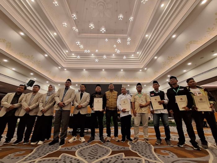 KPU Tetapkan Paslon Rusdi-Shobih Peraih Suara Terbanyak di Pilbup Pasuruan 2024 KPU Tetapkan Paslon Rusdi-Shobih Peraih Suara Terbanyak di Pilbup Pasuruan 2024