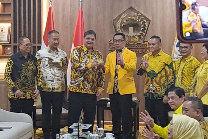 Ridwan Kamil Telah Resmi Jadi Kader Partai Golkar