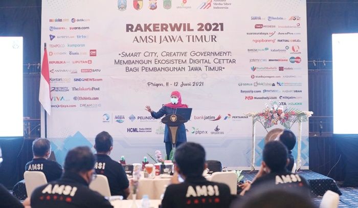 Gubernur Jatim: Secara De Facto, Jawa Timur Ibu Kota Indonesia Gubernur Jatim: Secara De Facto, Jawa Timur Ibu Kota Indonesia