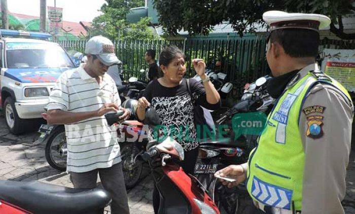 Razia Kendaraan Barang di Kota Malang, 18 Kendaraan Terjaring Razia Kendaraan Barang di Kota Malang, 18 Kendaraan Terjaring