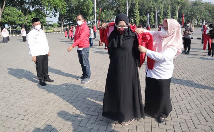 Bupati Gresik Kukuhkan 61 Tim Relawan Pemulasaran Jenazah Bupati Gresik Kukuhkan 61 Tim Relawan Pemulasaran Jenazah