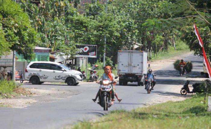 Pertigaan Bakalan, Singgahan Perlu Dipasang Trafficlight Pertigaan Bakalan, Singgahan Perlu Dipasang Trafficlight