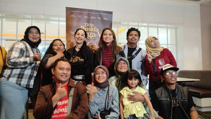 Tiga Pemeran Film Titip Bunda di Surga-Mu Sapa Penonton di Sidoarjo