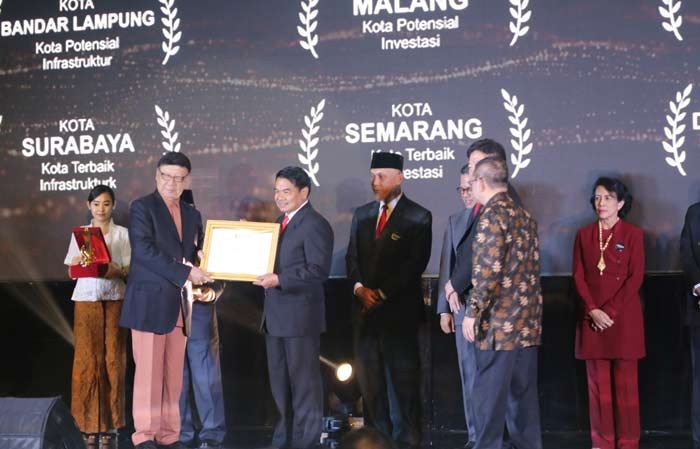Kota Malang Raih 2 Penghargaan di Ajang IAA 2018 Kota Malang Raih 2 Penghargaan di Ajang IAA 2018