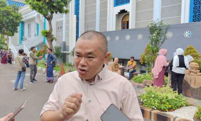 Ngabuburit di Masjid Al-Akbar Berhadiah Motor