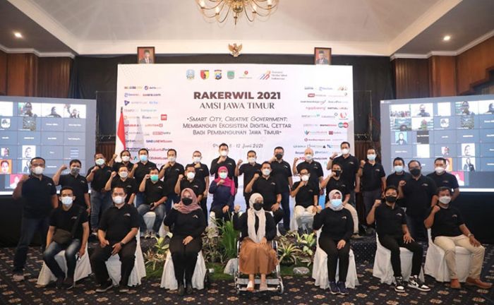 AMSI Diharapkan Jadi Bagian Momentum Kebangkitan Koperasi dan UMKM di Dunia Digital AMSI Diharapkan Jadi Bagian Momentum Kebangkitan Koperasi dan UMKM di Dunia Digital