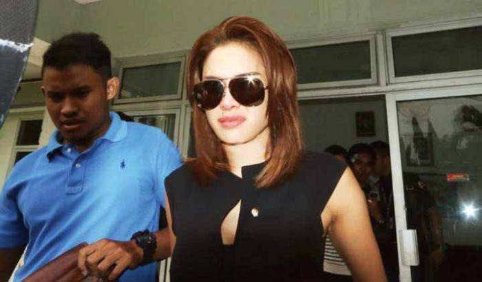 Nikita Mirzani Pernah Mondok di Gontor, tapi Dipulangkan karena Pacaran dan Mencuri Nikita Mirzani Pernah Mondok di Gontor, tapi Dipulangkan karena Pacaran dan Mencuri