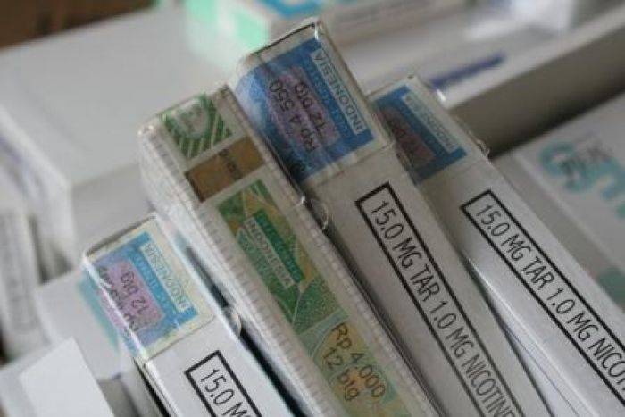 Surabaya Bisa Kehilangan PAD Cukai Rokok Rp 56 Miliar Surabaya Bisa Kehilangan PAD Cukai Rokok Rp 56 Miliar