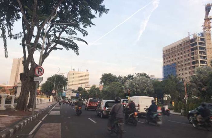 Keamanan Tamu Negara Terancam, DPRD Jatim Minta Pembangunan Hotel Amaris Dihentikan Keamanan Tamu Negara Terancam, DPRD Jatim Minta Pembangunan Hotel Amaris Dihentikan