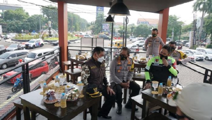 Pos Nataru Unik Polresta Sidoarjo, Manjakan Warga Delta, Berikut Fasilitasnya Pos Nataru Unik Polresta Sidoarjo, Manjakan Warga Delta, Berikut Fasilitasnya