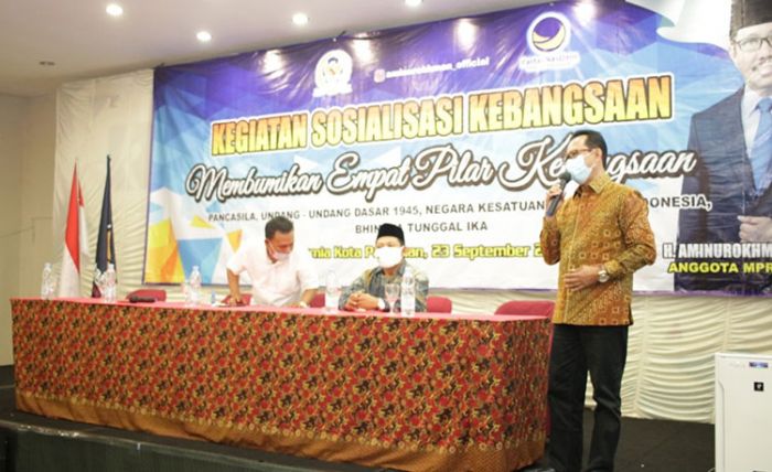Empat Pilar Kebangsaan Menjadi Benteng Pertahanan Negara Empat Pilar Kebangsaan Menjadi Benteng Pertahanan Negara