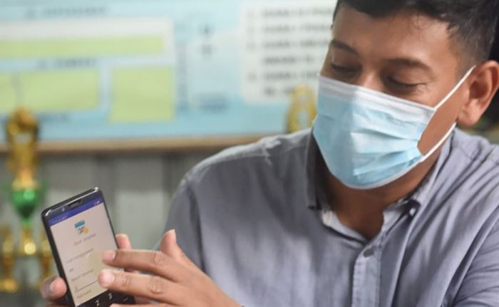 Aplikasi Bank Jimpitan, Warga Bisa Cek Saldo Kapan pun, Wali Kota Kediri Beri Apresiasi Aplikasi Bank Jimpitan, Warga Bisa Cek Saldo Kapan pun, Wali Kota Kediri Beri Apresiasi