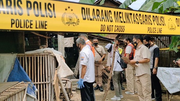 Heboh Penemuan Mayat Bayi di Kandang Ayam, Diduga Hasil Hugel, Ada Luka Tusuk di Dada