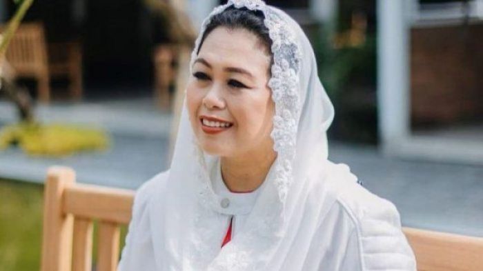 Adian Sebut Yenny Wahid Komisaris Titipan, Rajagukguk: Cabut! Lukai Hati Kader Gus Dur Adian Sebut Yenny Wahid Komisaris Titipan, Rajagukguk: Cabut! Lukai Hati Kader Gus Dur