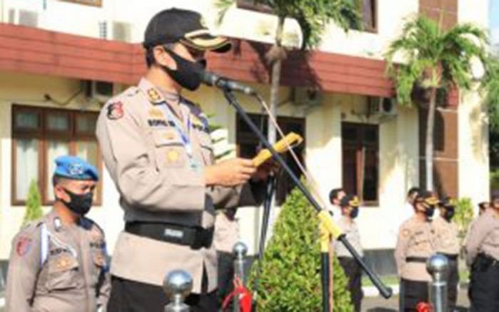 Kapolres Pasuruan Berikan 2 Unit Mobil Dinas Kampung Tangguh dari Mabes Polri Kapolres Pasuruan Berikan 2 Unit Mobil Dinas Kampung Tangguh dari Mabes Polri