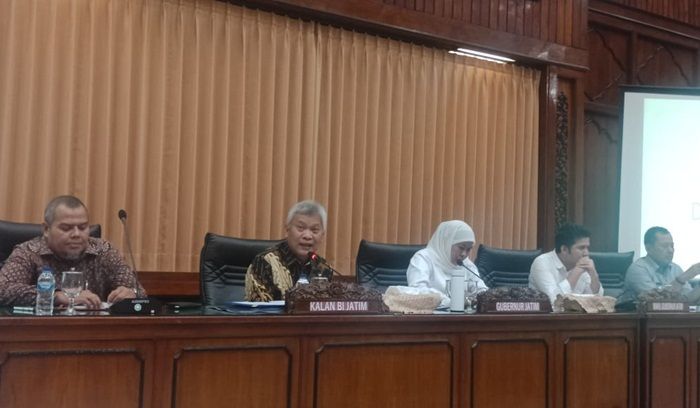 Khofifah Prediksi UMKM dan Infrastruktur di Jatim Tumbuh Pesat di Tahun 2020 Khofifah Prediksi UMKM dan Infrastruktur di Jatim Tumbuh Pesat di Tahun 2020