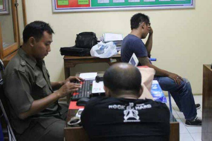 Hendak Transaksi, Pengedar Sabu di Blitar Ditangkap di Pasar Ikan Hendak Transaksi, Pengedar Sabu di Blitar Ditangkap di Pasar Ikan