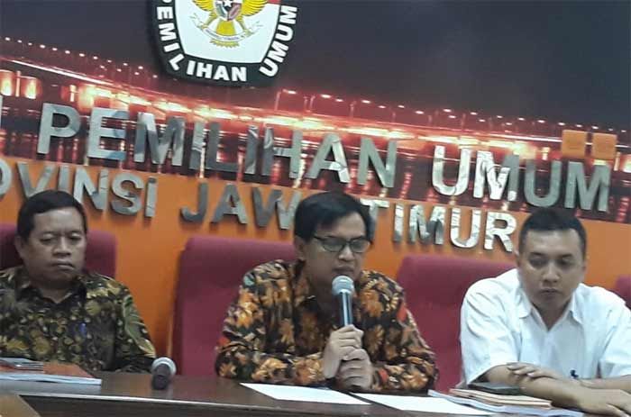 Timsel Libatkan Masyarakat dalam Proses Rekrutmen Komisioner KPU Jatim Timsel Libatkan Masyarakat dalam Proses Rekrutmen Komisioner KPU Jatim