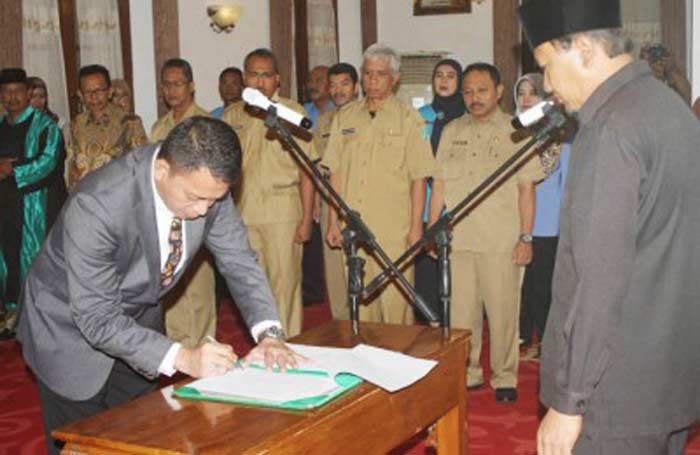 Penyertaan Modal Rp 75 Miliar Tak Terserap Maksimal, Dewan Minta Dirut PDAM Dievaluasi Penyertaan Modal Rp 75 Miliar Tak Terserap Maksimal, Dewan Minta Dirut PDAM Dievaluasi