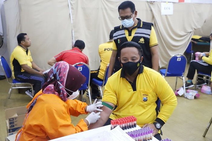Cek Kondisi Kesehatan, Personel Polres Mojokerto Jalani Rikkes Berkala Tahun 2022 Cek Kondisi Kesehatan, Personel Polres Mojokerto Jalani Rikkes Berkala Tahun 2022
