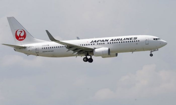 Pilot Japan Airlines Suka Miras..... Waduh