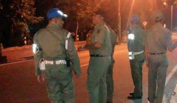Bulan Ramadhan, Pengamen Jalanan Kembali Marak di Pamekasan Bulan Ramadhan, Pengamen Jalanan Kembali Marak di Pamekasan