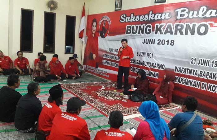 Muafiyah Bicara OTT di Blitar dan Tulungagung: Ini Skenario untuk Ganjal Jokowi di Pilpres 2019 Muafiyah Bicara OTT di Blitar dan Tulungagung: Ini Skenario untuk Ganjal Jokowi di Pilpres 2019