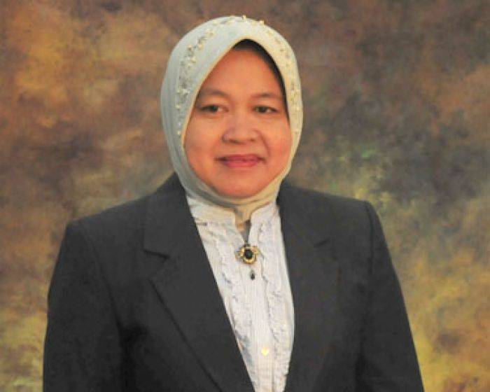 Walikota Surabaya Terima Penghargaan dari EAROPH Walikota Surabaya Terima Penghargaan dari EAROPH