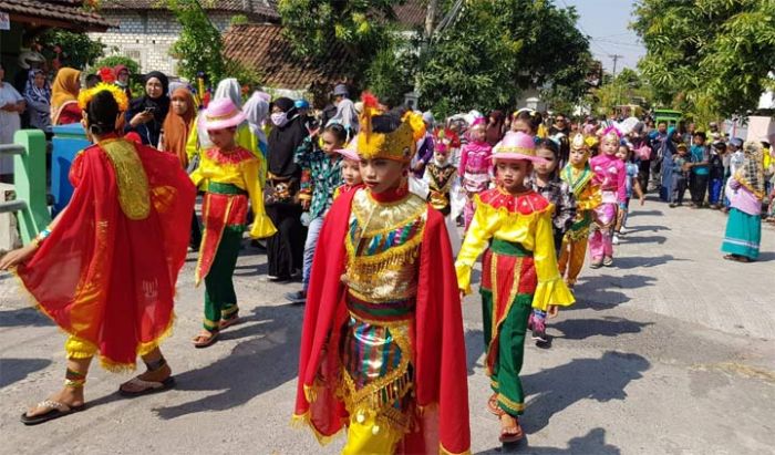Kreasi Seni Ratusan Anak Lamongan Meriahkan Festival 29 SCTV 
