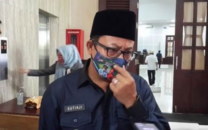 Wali Kota Malang Memastikan Vaksinasi Covid-19 di Wilayahnya Lancar Wali Kota Malang Memastikan Vaksinasi Covid-19 di Wilayahnya Lancar