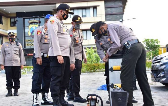 Polresta Sidoarjo Siap Siaga Hadapi Bencana Hidrometeorologi Polresta Sidoarjo Siap Siaga Hadapi Bencana Hidrometeorologi