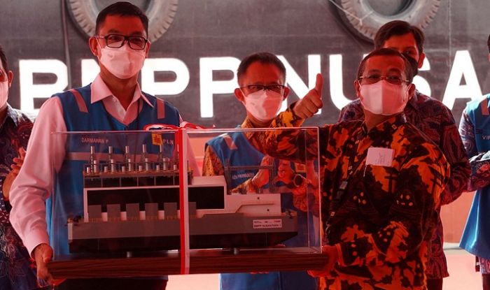 Sinergi BUMN, PLN dan PAL Luncurkan Pembangkit Listrik Kapal Modern Berdaya 60 MW Sinergi BUMN, PLN dan PAL Luncurkan Pembangkit Listrik Kapal Modern Berdaya 60 MW