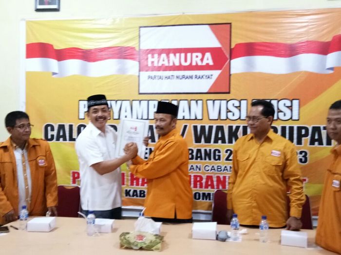 Rekom Hanura Beres, Besok Pasangan Gus Syaf - Khoirul Daftar ke KPUD