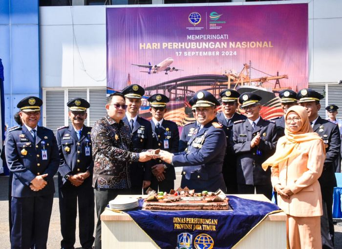 Di Peringatan Hari Perhubungan Nasional ke-53, Pj Adhy Ajak Tingkatkan Kualitas Transportasi Jatim Di Peringatan Hari Perhubungan Nasional ke-53, Pj Adhy Ajak Tingkatkan Kualitas Transportasi Jatim