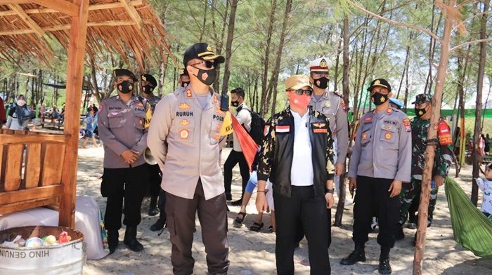 Tak Mau Kecolongan Muncul Klaster Baru, Kapolres Tuban Sidak Tempat Wisata Tak Mau Kecolongan Muncul Klaster Baru, Kapolres Tuban Sidak Tempat Wisata