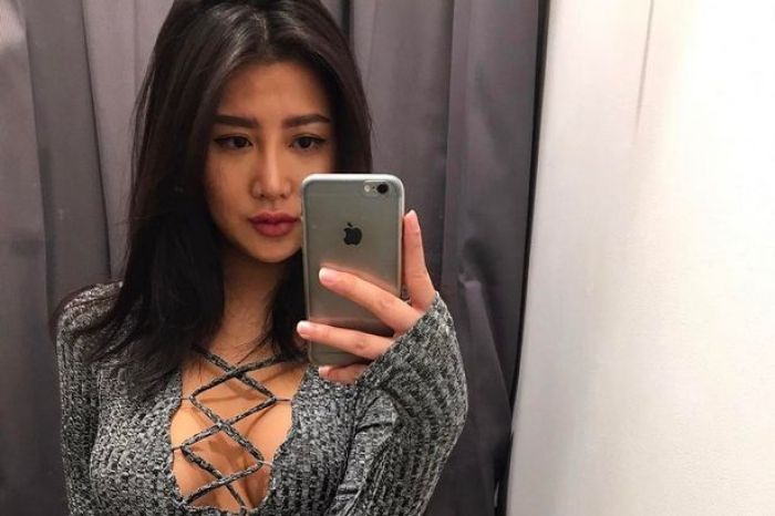 Inilah Perawat yang Dinobatkan Terseksi di Dunia Inilah Perawat yang Dinobatkan Terseksi di Dunia