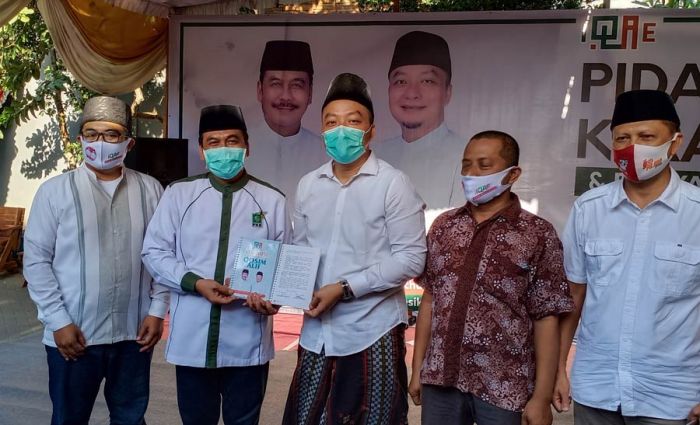 Putuskan Daftar ke KPU Hari Terakhir, QA Beberkan Program Prioritas Saat Pidato Kerakyatan Putuskan Daftar ke KPU Hari Terakhir, QA Beberkan Program Prioritas Saat Pidato Kerakyatan