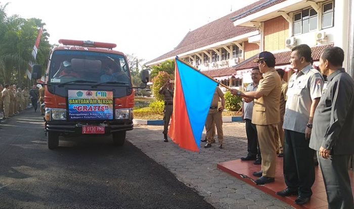 11 Kecamatan Terdampak Kekeringan, Pemkab Pamekasan Distribusi Air Bersih 11 Kecamatan Terdampak Kekeringan, Pemkab Pamekasan Distribusi Air Bersih