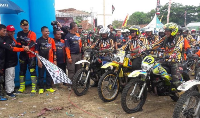 Ratusan Crosser Taklukan Medan Event Trail Adventure 2019 di Pamekasan Ratusan Crosser Taklukan Medan Event Trail Adventure 2019 di Pamekasan