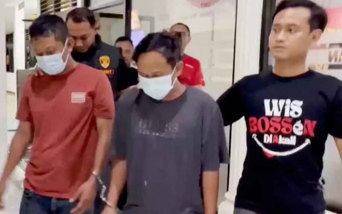 Tak Terima Ditegur, Dua orang asal Tuban Bacok Warga dan Kabur ke Tangerang Selatan
