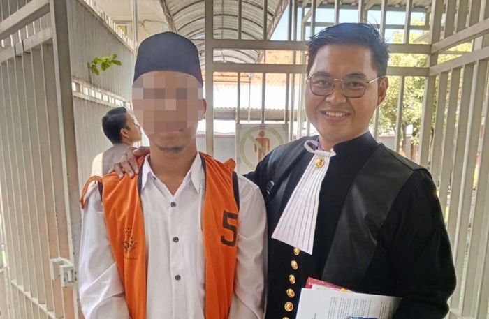 Sidang Penganiayaan Uang Umroh di Bangkalan kembali Digelar, Kuasa Hukum Terdakwa Harap Ada Mediasi Sidang Penganiayaan Uang Umroh di Bangkalan kembali Digelar, Kuasa Hukum Terdakwa Harap Ada Mediasi
