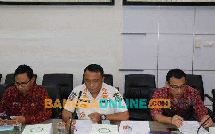 Bantu Warga Miskin Hadapi Hukum, Pemkab Gresik Siapkan Perda Bankum Bantu Warga Miskin Hadapi Hukum, Pemkab Gresik Siapkan Perda Bankum