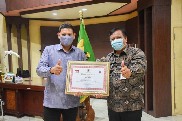 Pemkot Kediri Raih Prestasi Penyelenggaraan Pemerintah Daerah dengan Status Kinerja Sangat Tinggi