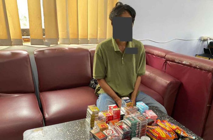 Curi Rokok dan Sabun Tetangganya, Pria Di Kediri Ditangkap Polisi