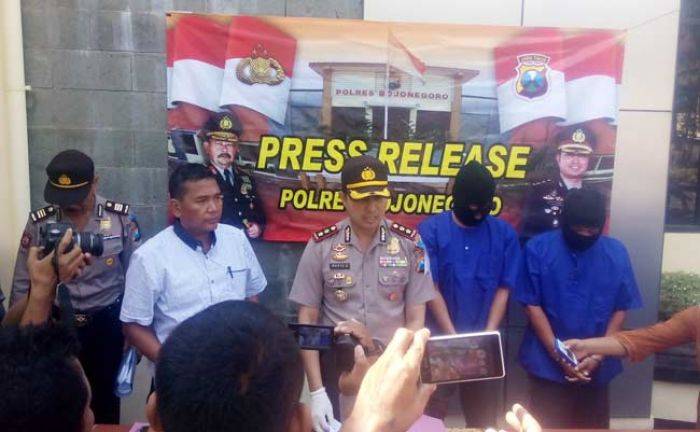 Dua Spesialis Pencuri Motor di Pinggir Jalan Dibekuk Polres Bojonegoro Dua Spesialis Pencuri Motor di Pinggir Jalan Dibekuk Polres Bojonegoro