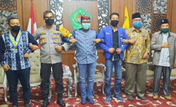 Pasca Insiden Berdarah Dalam Demo Tambang Ilegal, PMII, Bupati, dan Polres Pamekasan Sepakat Damai Pasca Insiden Berdarah Dalam Demo Tambang Ilegal, PMII, Bupati, dan Polres Pamekasan Sepakat Damai