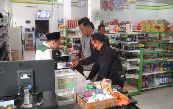 Satpol PP Pamekasan Gelar Sosialiasasi Rokok Ilegal di Kecamatan Palengaan dan Pegantenan Satpol PP Pamekasan Gelar Sosialiasasi Rokok Ilegal di Kecamatan Palengaan dan Pegantenan